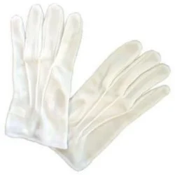 Gants blancs avec nervures